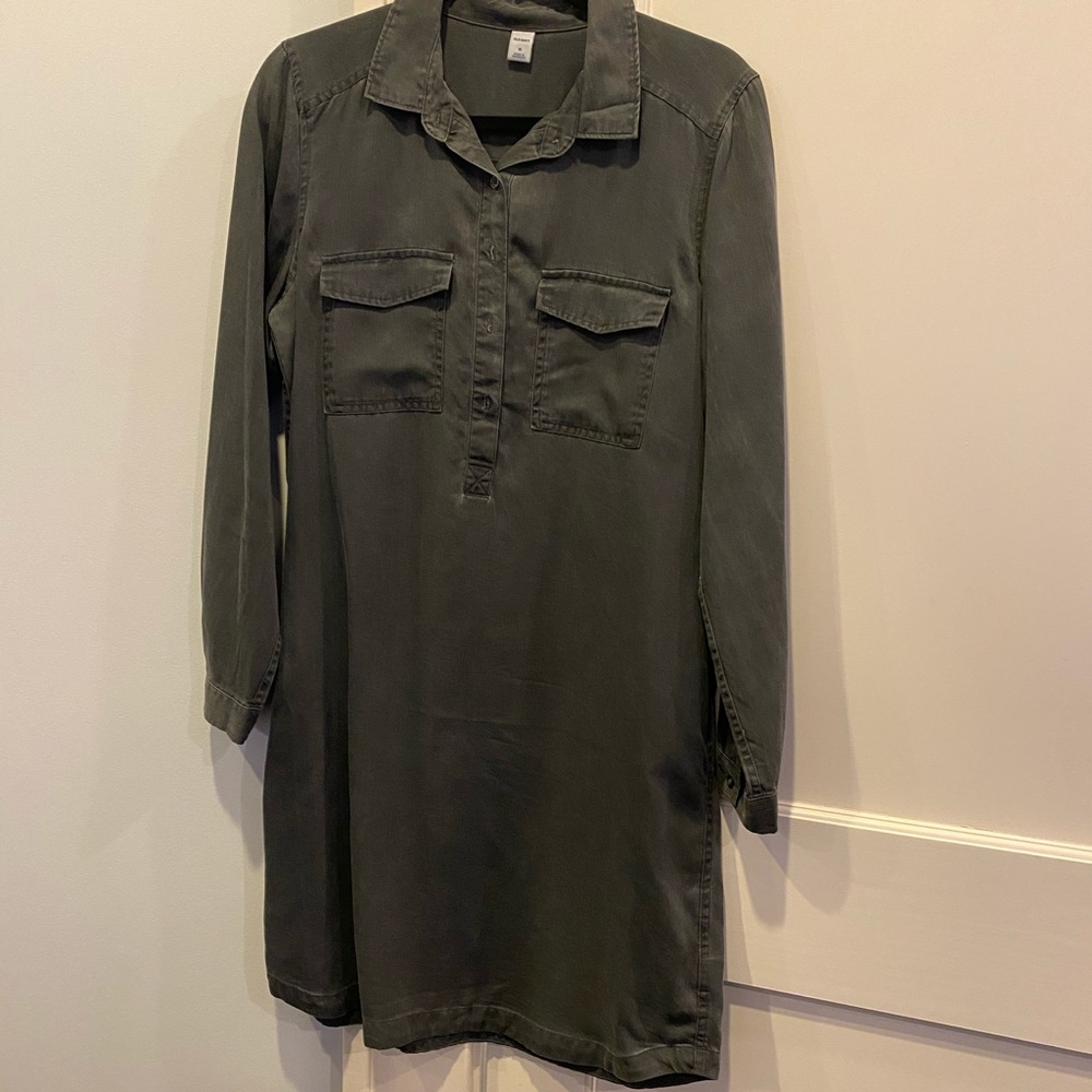 Shirt dress